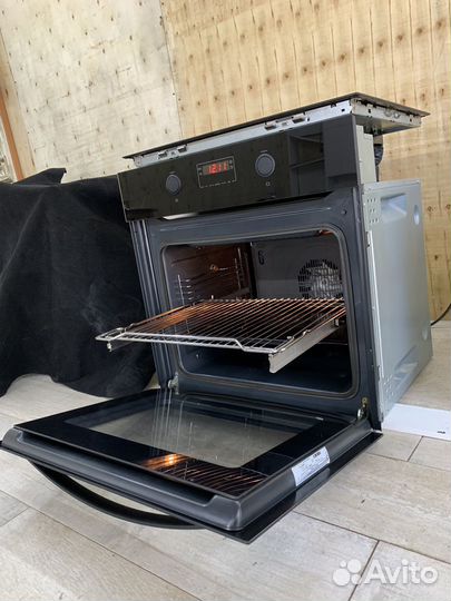 Духовой шкаф и варочная индукция