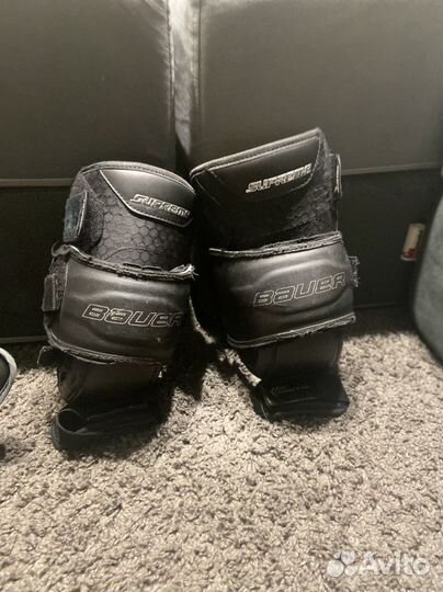 Вратарская защита колений bauer