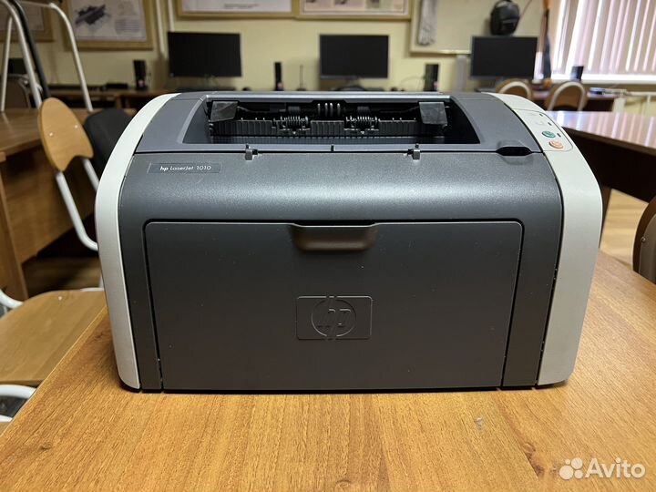 Лазерный принтер HP 1010 Ч\Б