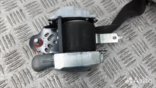 Ремень безопасности с пиропатроном сиденья передне