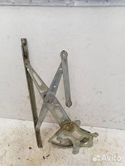 Стеклоподъемник электрический передний правый 6980