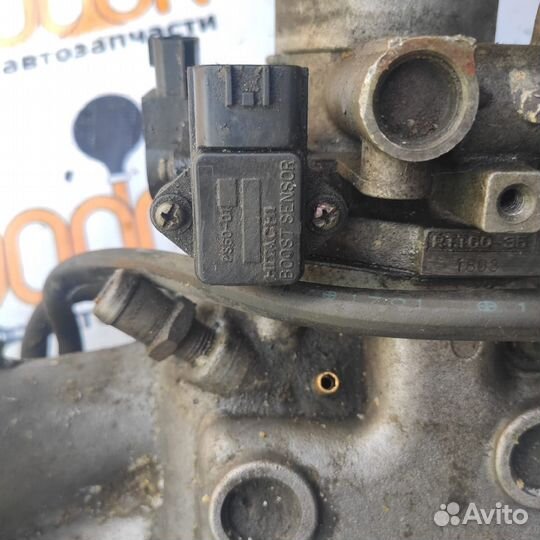 Впускной коллектор EJ25 Subaru