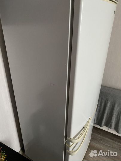Холодильник атлант бу