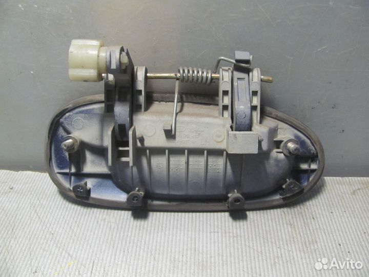 Ручка двери задняя левая Kia Spectra 2001-2011