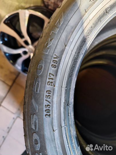 Pirelli Cinturato P7 205/50 R17 89V