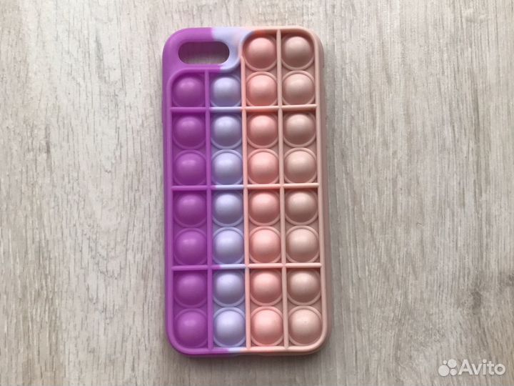 Чехол на iPhone 7