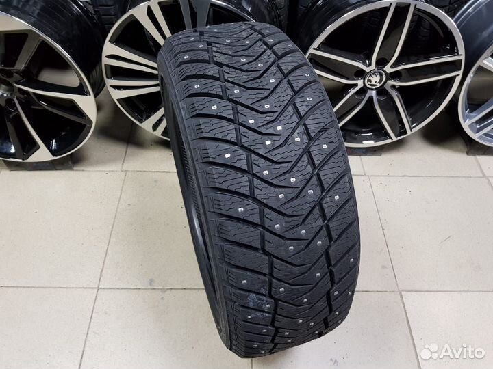 Yokohama Ice Guard IG65 275/50 R20