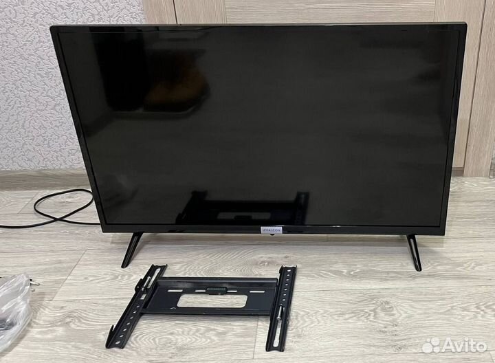 Телевизор SMART tv iffalcon