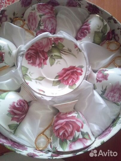 Новый чайный сервиз английский