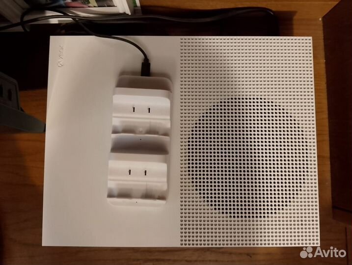 Игровая приставка xbox one s