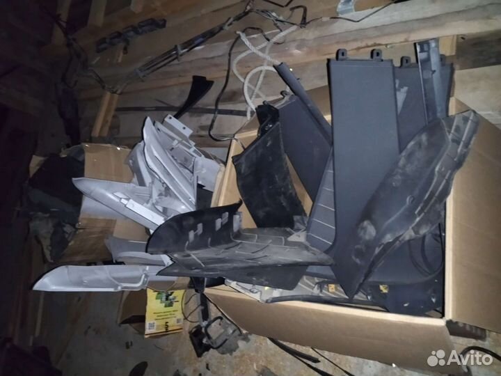 Пластик салона Ford Focus 2