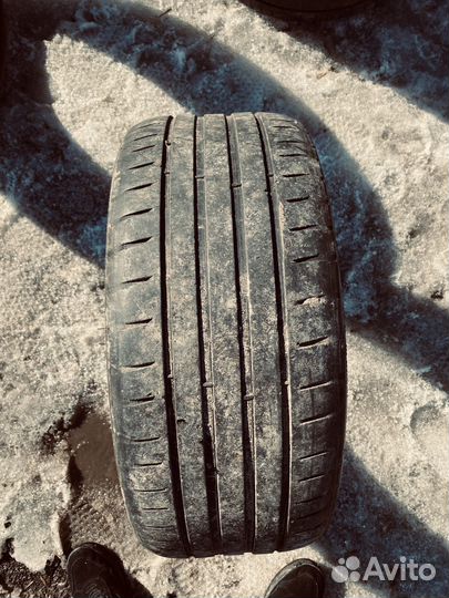 Michelin Pilot Sport 4 S 245/35 R20 и 275/30 R20