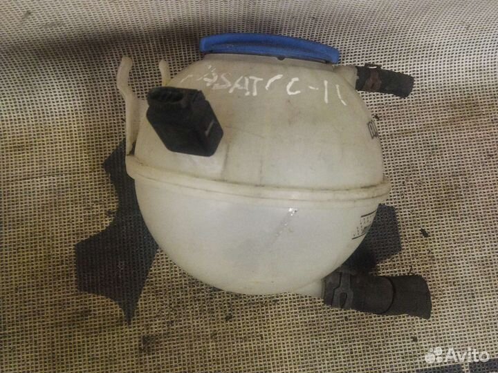 Бачок расширительный Volkswagen