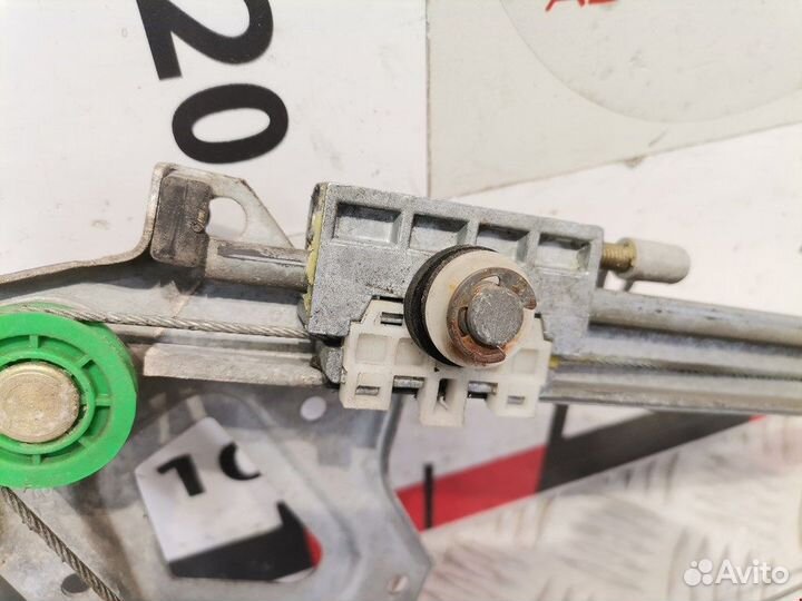 Стеклоподъемник для Audi 80 B3