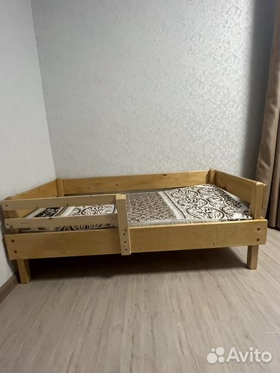 Кровать детская