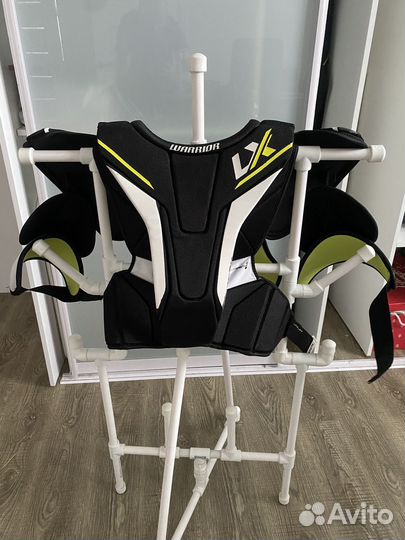 Нагрудник хоккейный sr Warrior