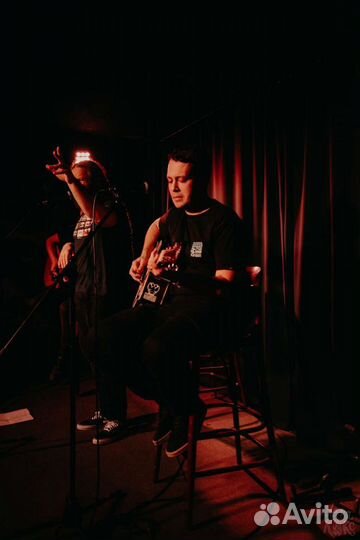 Преподаватель гитары, бас гитары/Репетитор/Уроки