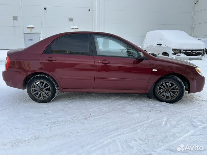Kia Cerato 1.6 МТ, 2005, 275 000 км