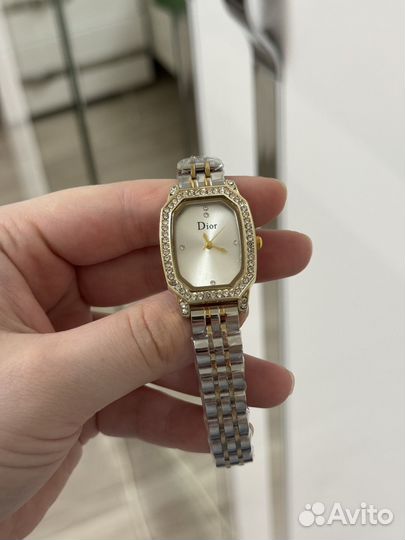 Часы Dior