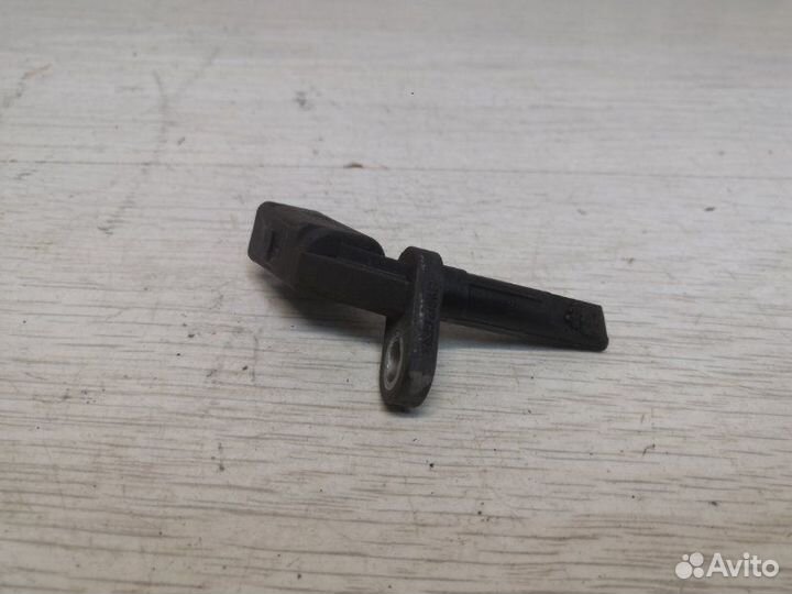 Датчик ABS задний правый Audi A4 B8 cdhb 2010