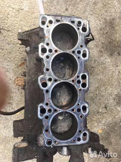 Блок двигателя 4g64 2.4 бензин на mitsubishi galan