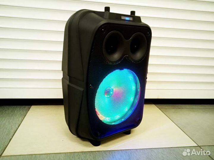 Музыкальный Центр + FM-Радио + Микрофон + Пульт