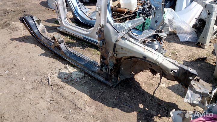 Порог с лонжероном правый Astra H 5Д