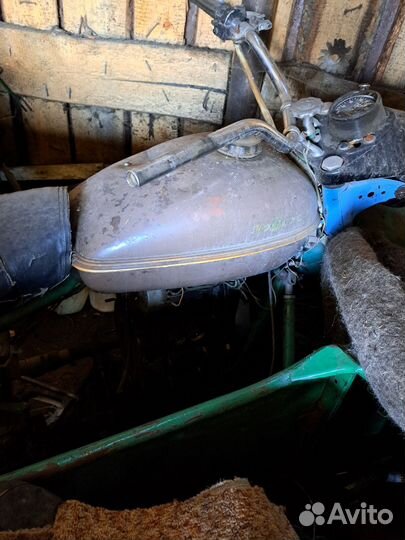 Продам мотоцикл Урал