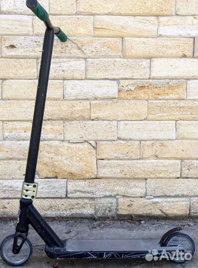 Трюковой самокат