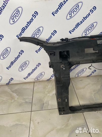 Панель передняя (телевизор) Mazda Mazda5 CR