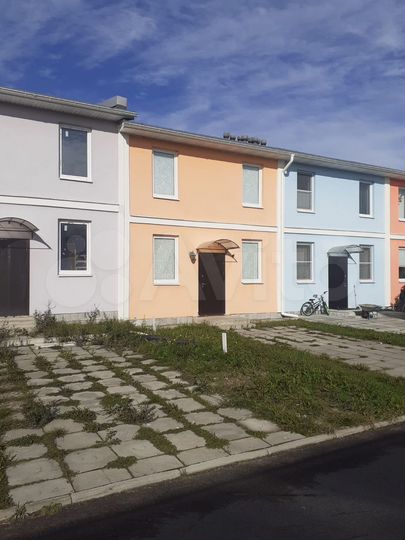 2-к. квартира, 69,7 м², 1/2 эт.