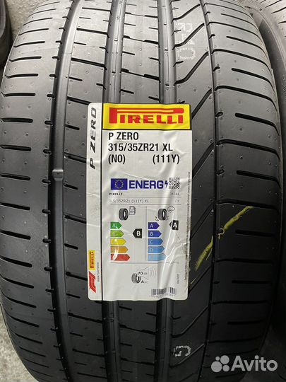 Pirelli P Zero 285/40 R21 и 315/35 R21 109Y