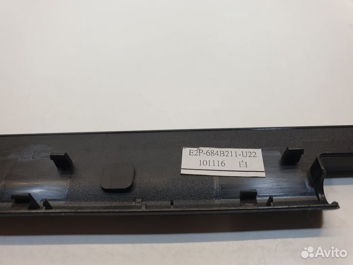 Рамка матрицы MSI MS-168A E2P-684B211