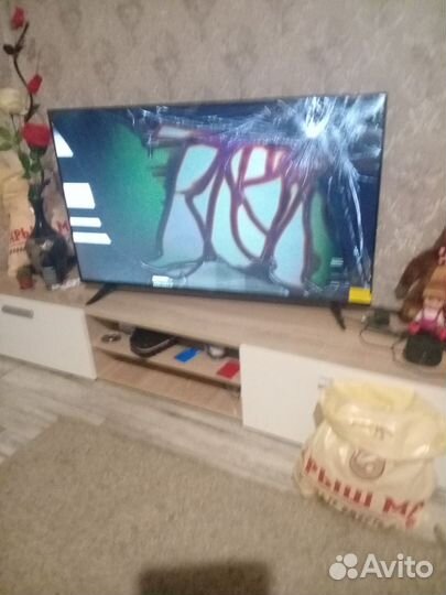 Телевизор ксееми