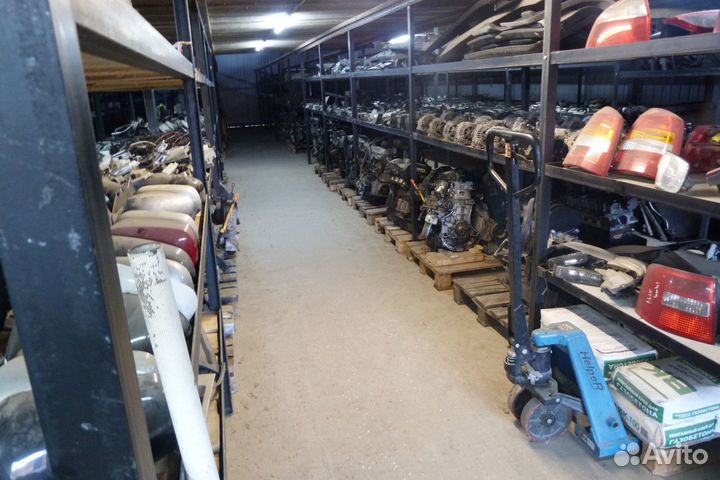 Корпус термостата Volkswagen Golf 4 BCA AKQ 1,4