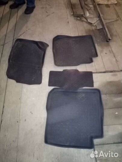 Автомобильные коврики mitsubishi outlander 1 2002