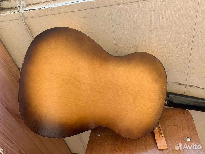 Акустическая гитара 7 струнная