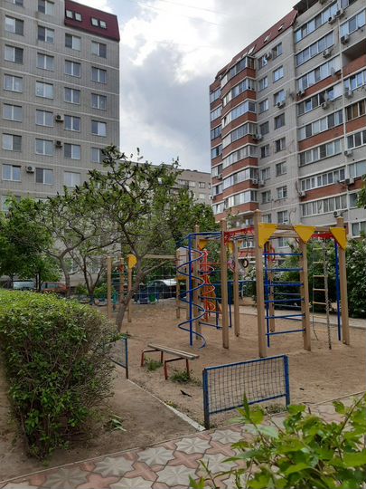 2-к. квартира, 60 м², 10/10 эт.