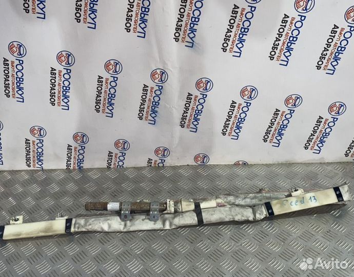 Шторка безопасности Kia Ceed JD