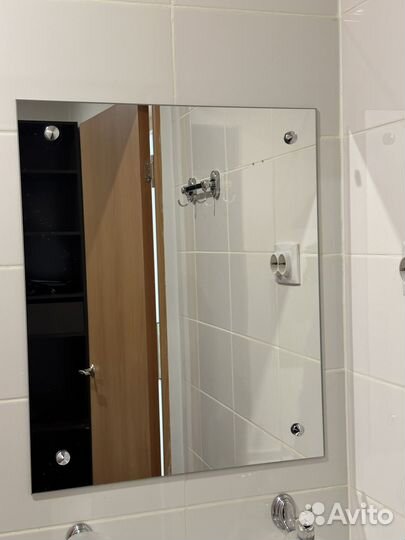 Зеркало настенное