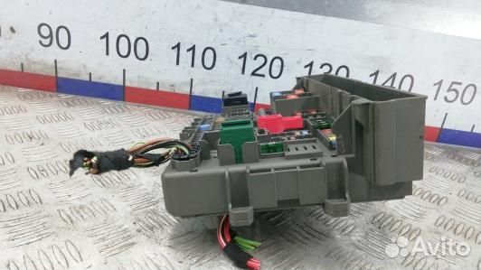 Блок предохранителей BMW 3 E90/E91 (NBE11M101)