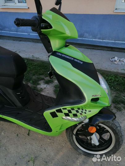 Скутер 50 куб