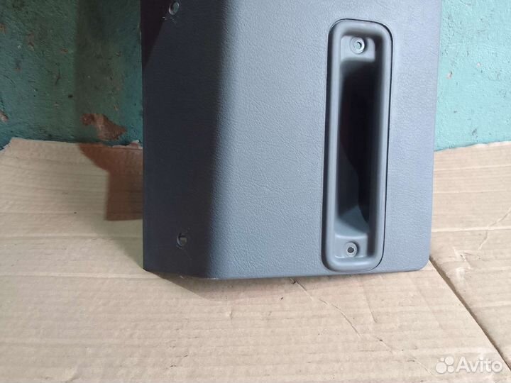 Обшивка крышки багажника Chevrolet Aveo T200