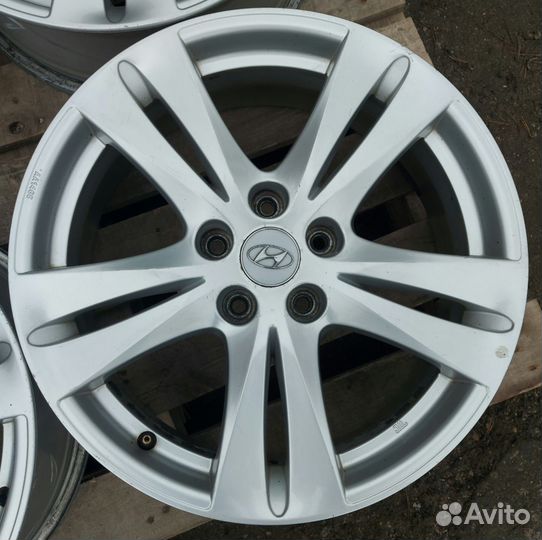 Hyundai SantaFe 2 CM Ориг R18 5x114.3 ET41 7J 67.1