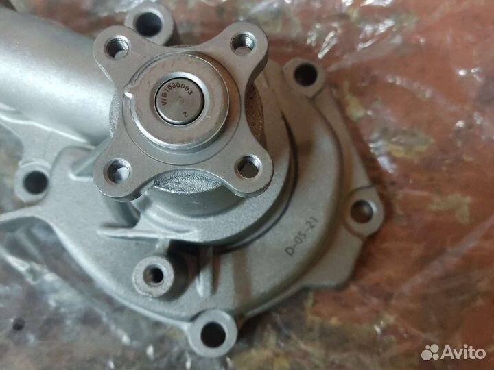 Насос водяной (помпа) mitsubishi 4g63/64