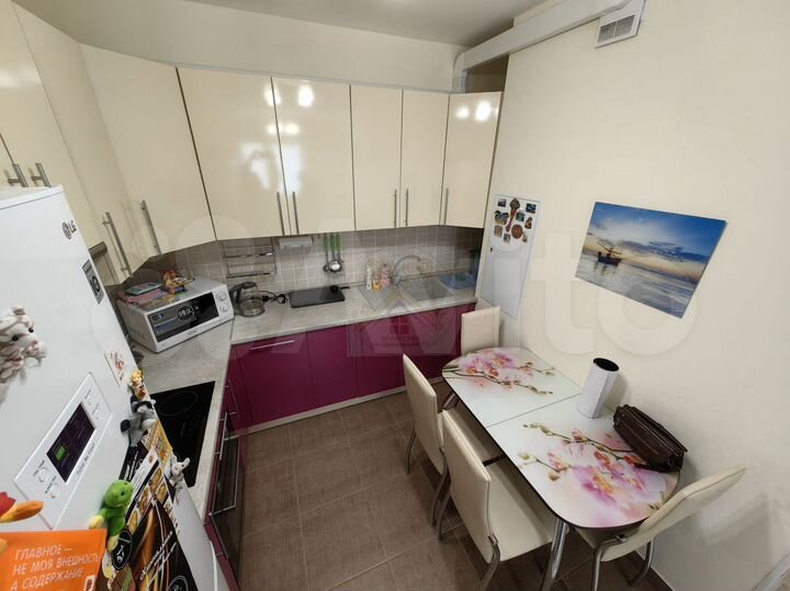 2-к. квартира, 42,7 м², 10/15 эт.