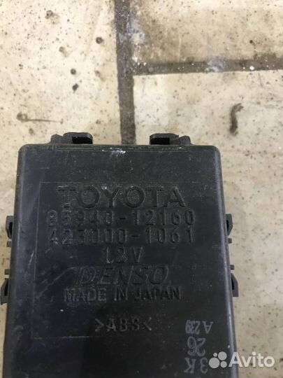 Реле дворников toyota