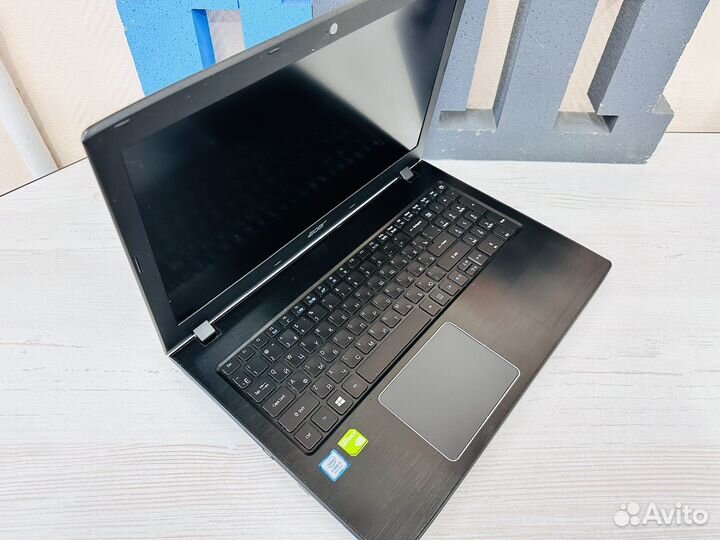 Игровой Acer i5-8265u 8gb MX150 2gb ddr5