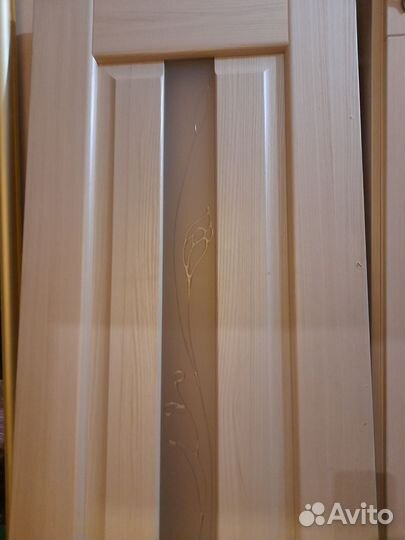 Дверь межкомнатная бу,планки для обналички рамы