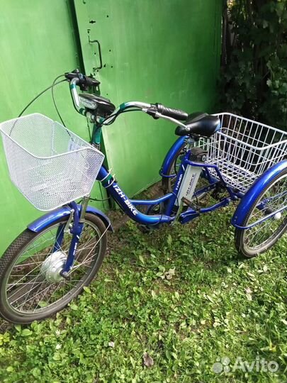 Трехколесный велосипед для взрослых